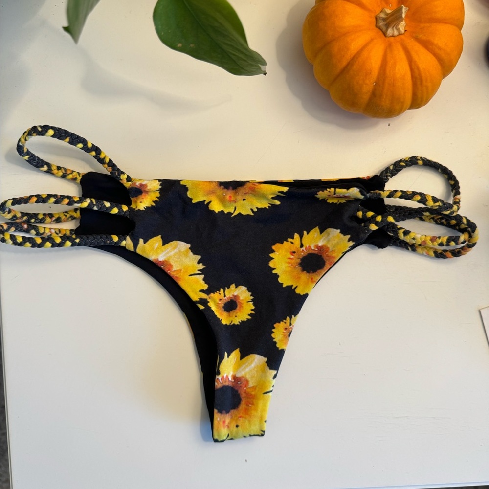San Lorenzo Bikini bottoms thong